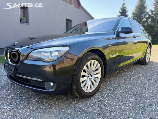 BMW Řada 7